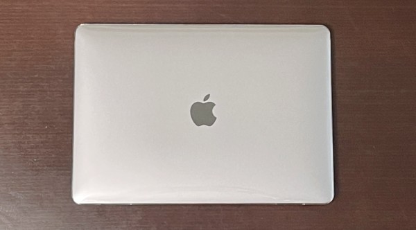 MacBook Airにステッカーを貼り出してみた。 #stickerbomb
